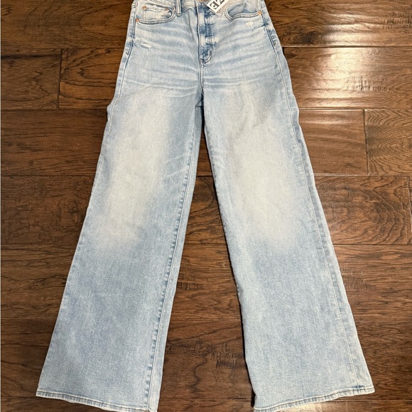 Daze Denim - Daze Women's Light Blue Flare Jeans - Far Out